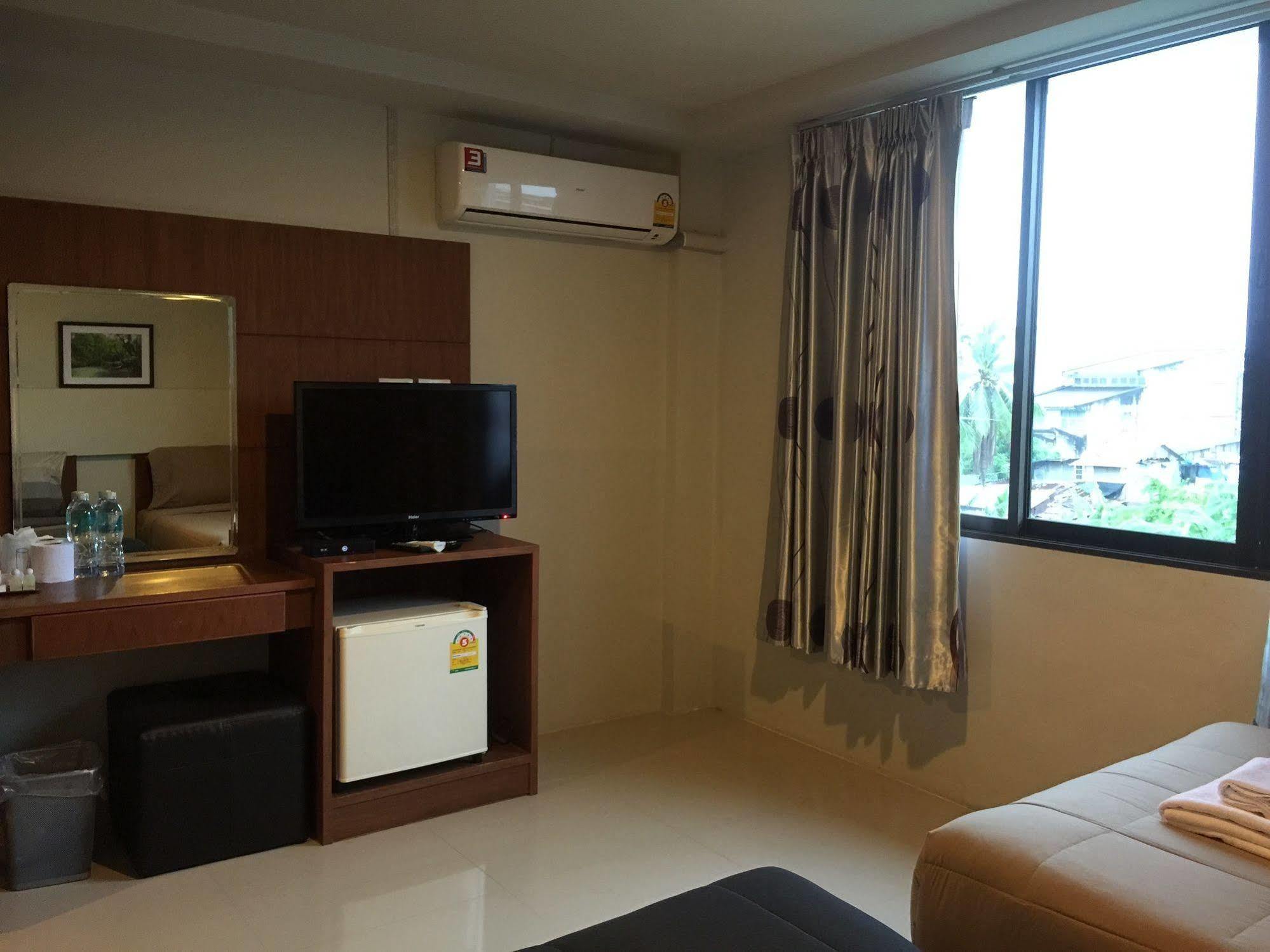 The City House Krabi Exterior photo